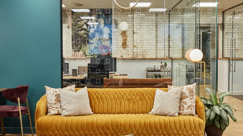 A yellow sofa at 25EP
