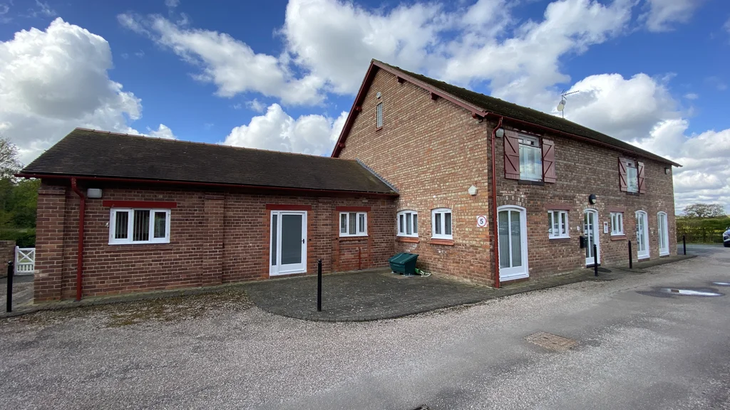 Smithy Farm exterior view