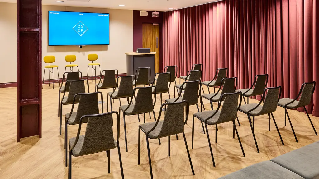 A curious beginning meeting room