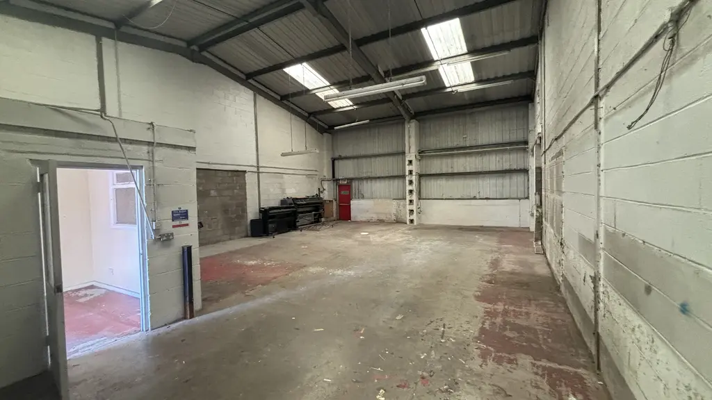 Inside 12 Ketlan Court