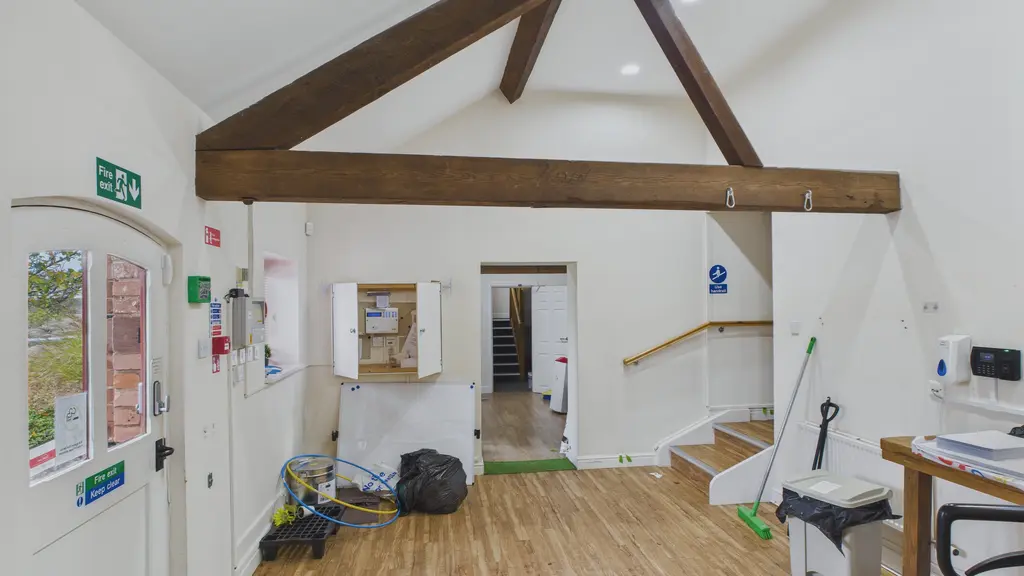 Large room with ceiling beams