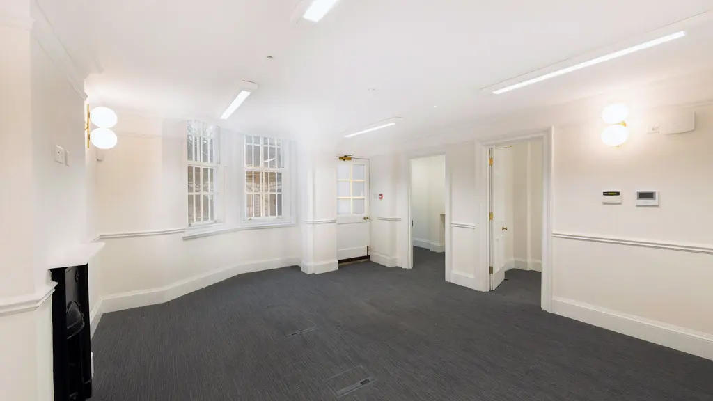 Private Office To Rent, London, SW1W – photo 1