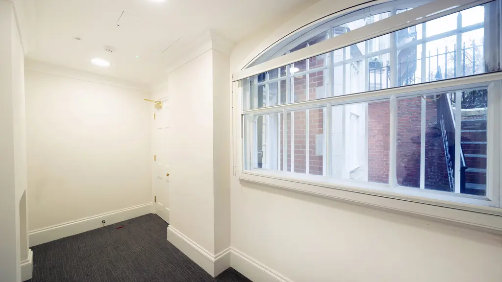 Private Office To Rent, London, SW1W – photo 4