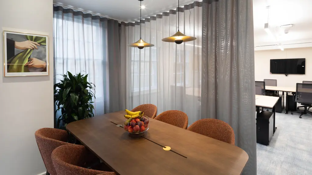 Meeting room 