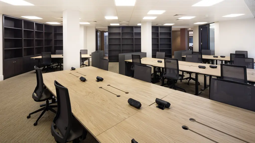 desks 