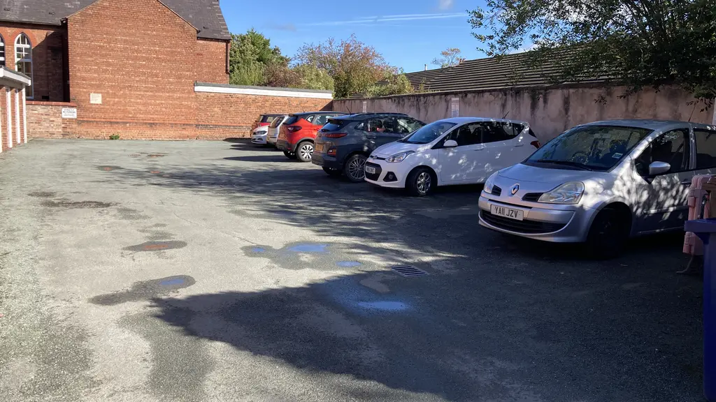 Car park 