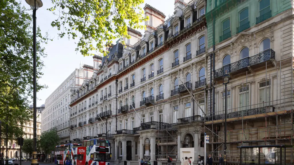 Exterior of 42-44 Buckingham Palace Road