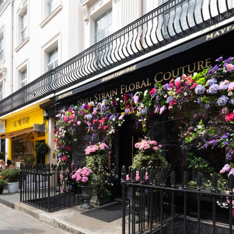 The exterior of Neill Strain Floral Couture